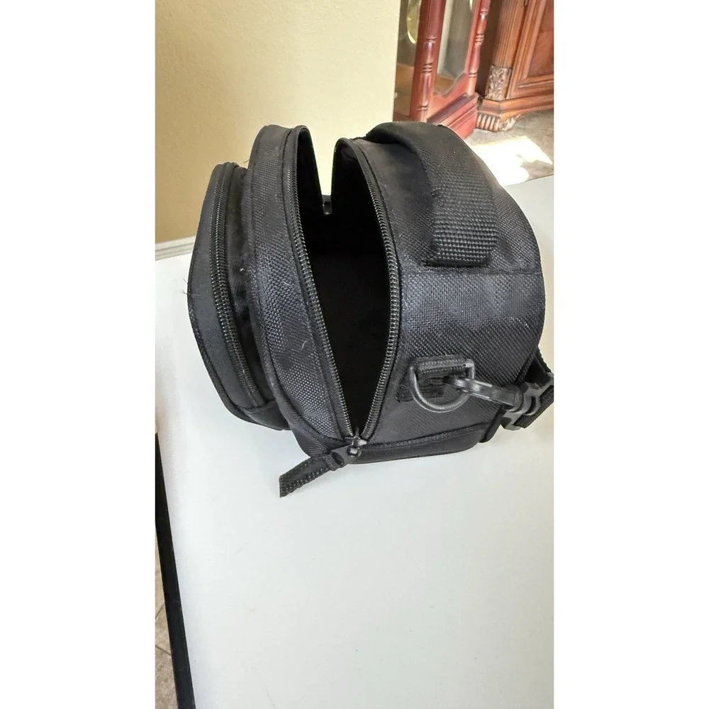 Sony black soft nylon‎ carrying case for cameras and camcorders